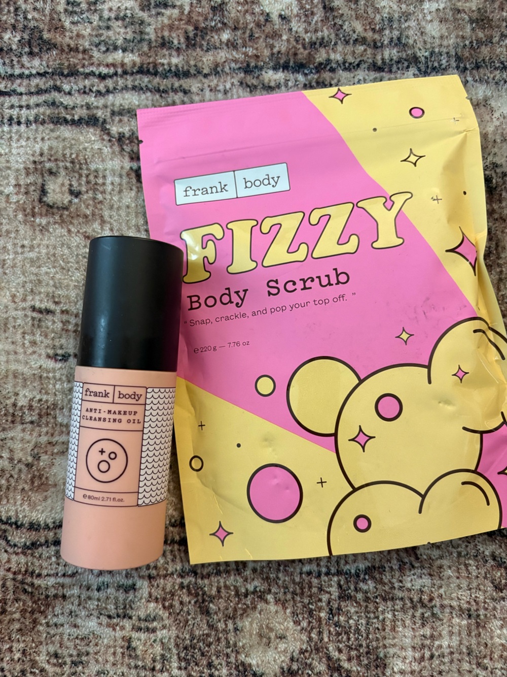 Frank Body Pink & Peach Bath Duo – Fizzy Body Scrub + Cleansing Oil